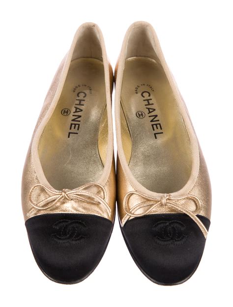 chanel ballet flats price.